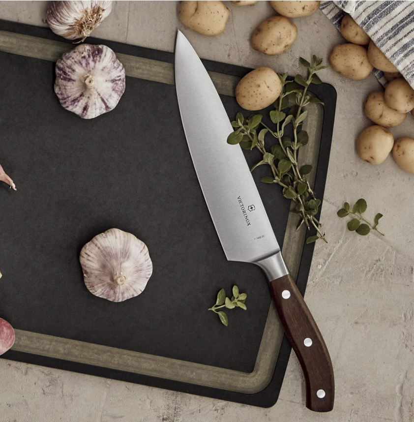 VICTORINOX - Couteau de Chef en bois d'érable - Grand Maître - 20cm